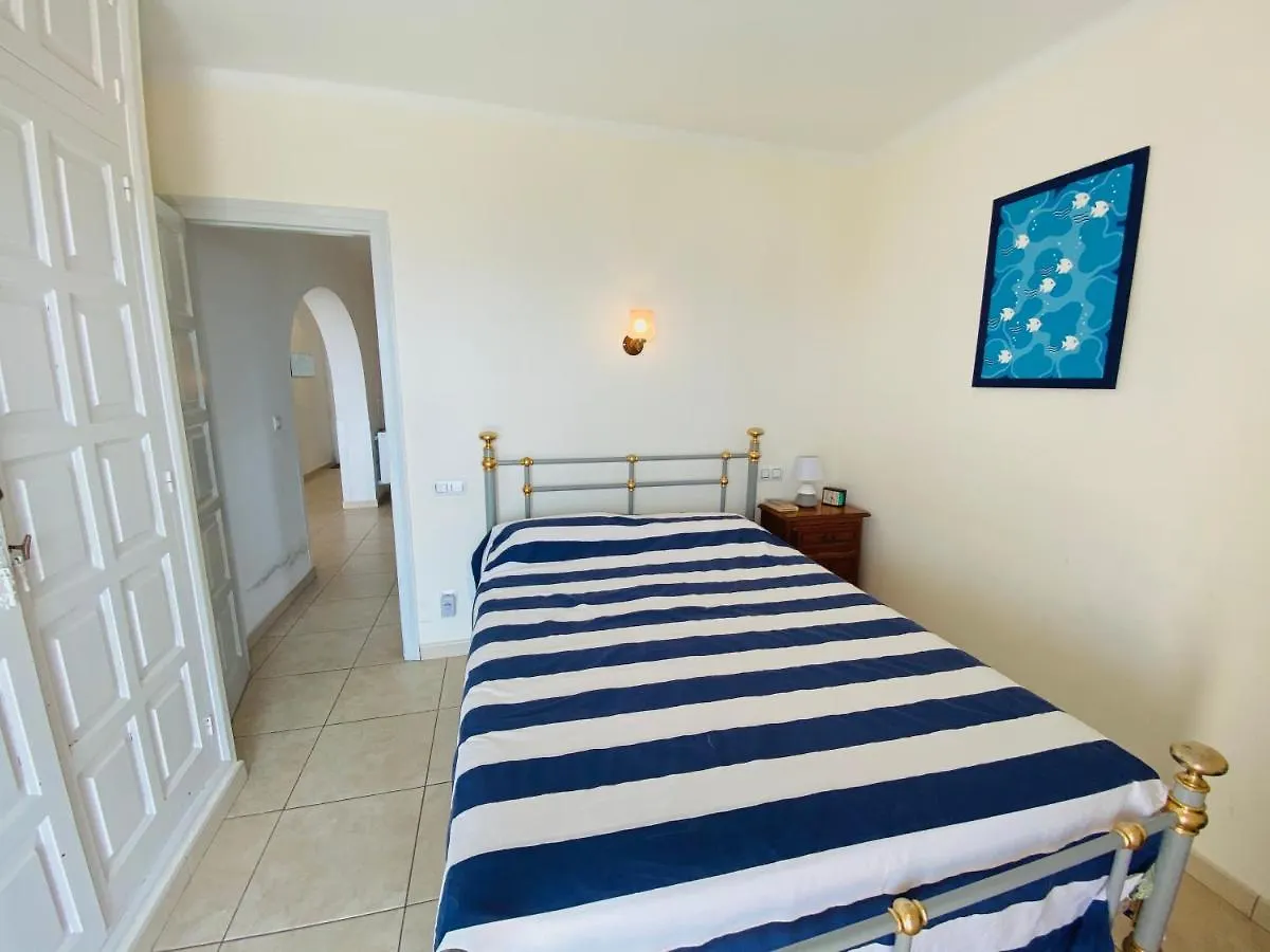 Apartment Central Bajo 4 - Apartamento Con Espaciosa Terraza - Vistas Al Mar - Parking Roses